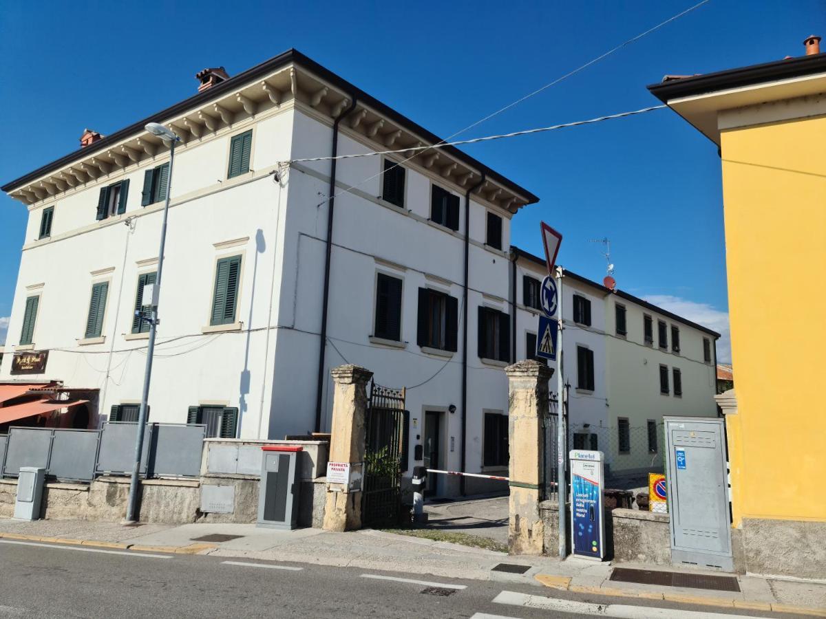 1 Bardo House